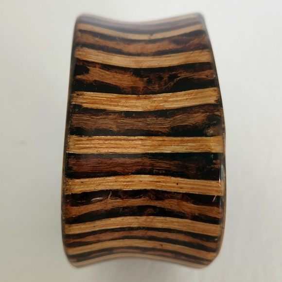 Ladies bangle - Picture 2 of 2